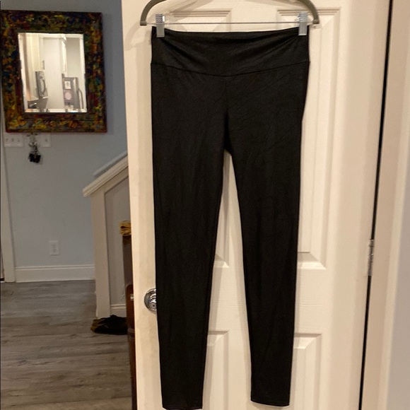 Forever 21 Pants - Twenty One Sleek Black Leggings